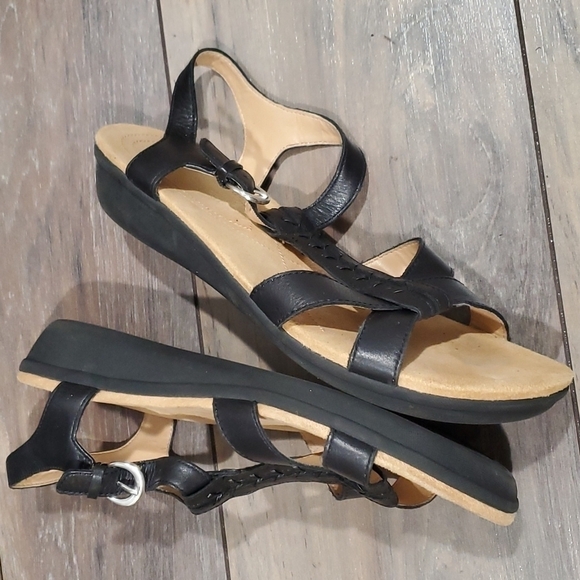 Naturalizer Women Comfort Ankle strap leather shoes sz 10M sandals - Picture 7 of 11